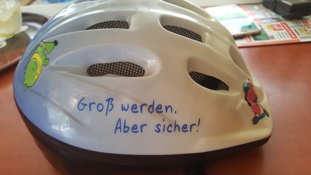 Casca protectie, genunchiere, cotiere, mănuși, echipament protectie