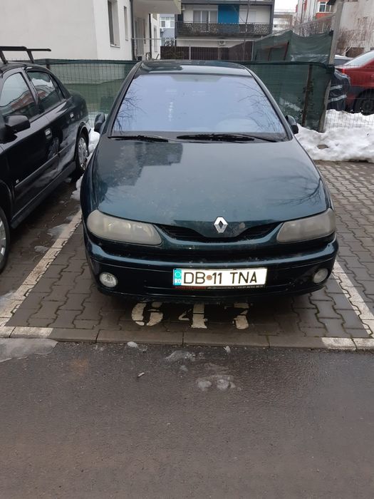 Renault Laguna an fabricație  1999