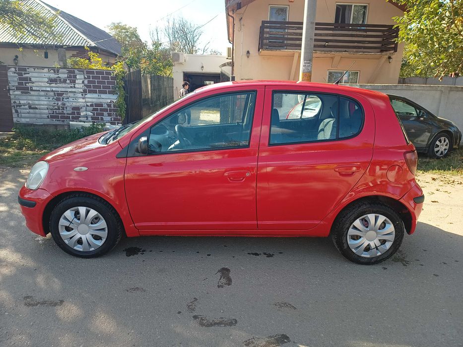 Toyota Yaris 1.3 benzina
