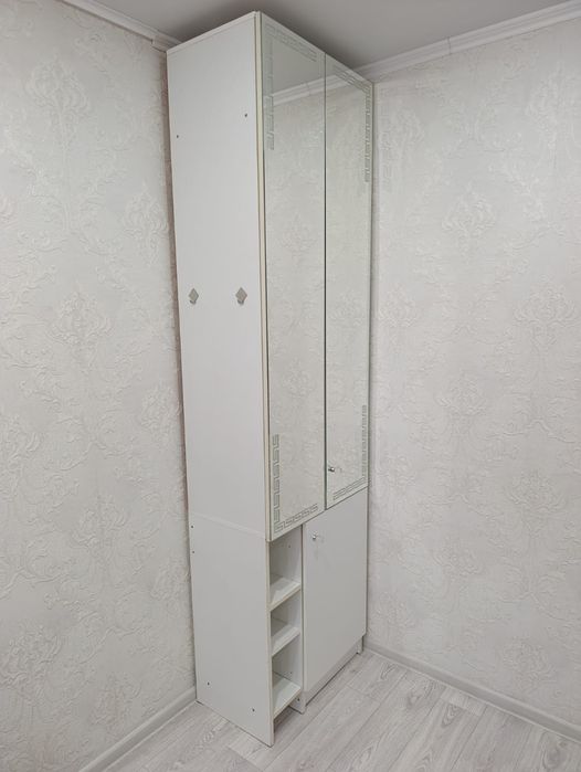 Продам прихожую и шкаф