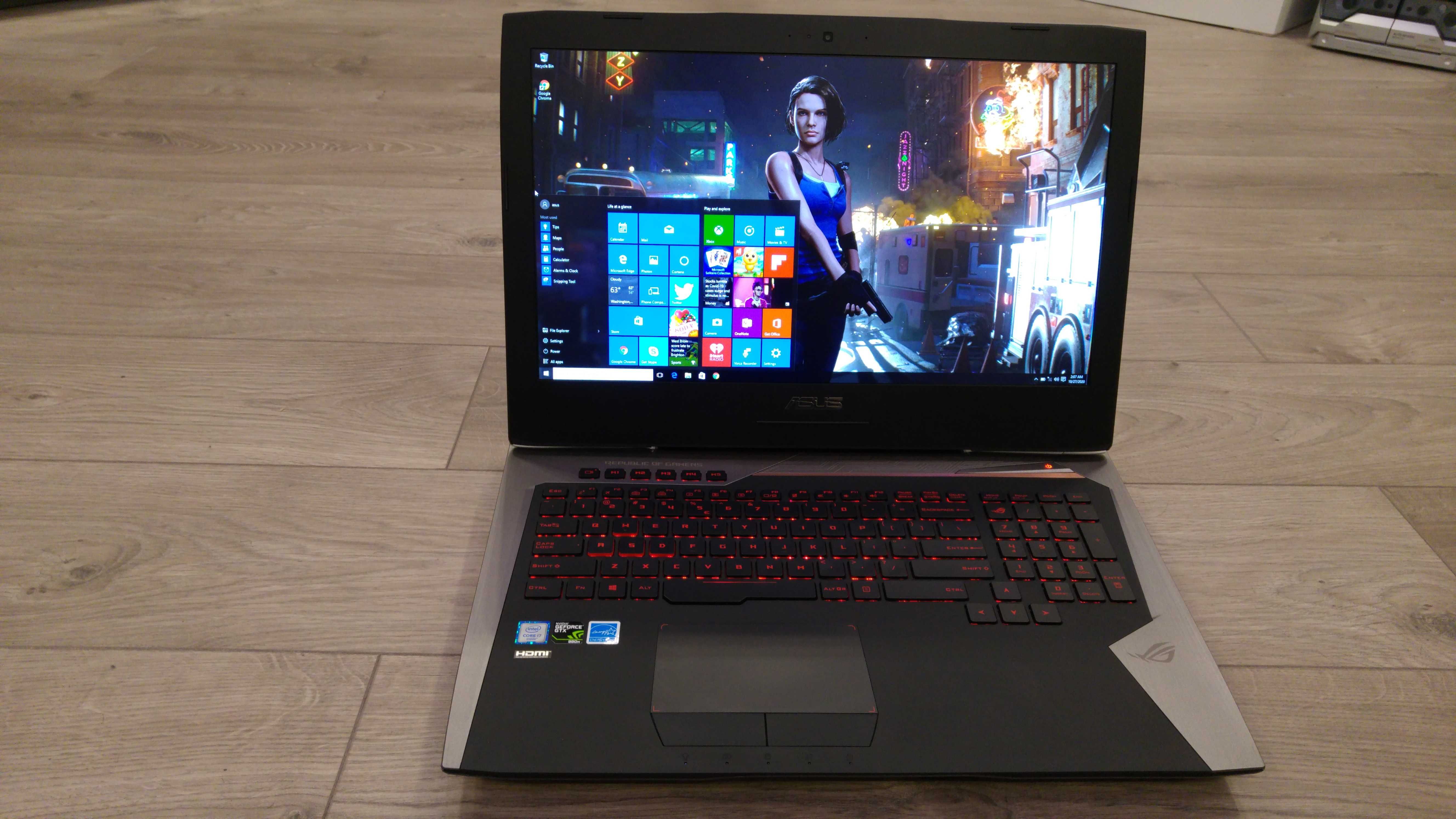 laptop gaming Asus Rog 17" ,intel core i7-,video 8 dedicat, ram 16 gb