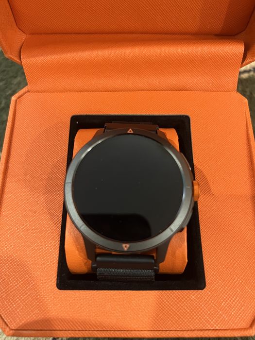 Продам часы новые не носил