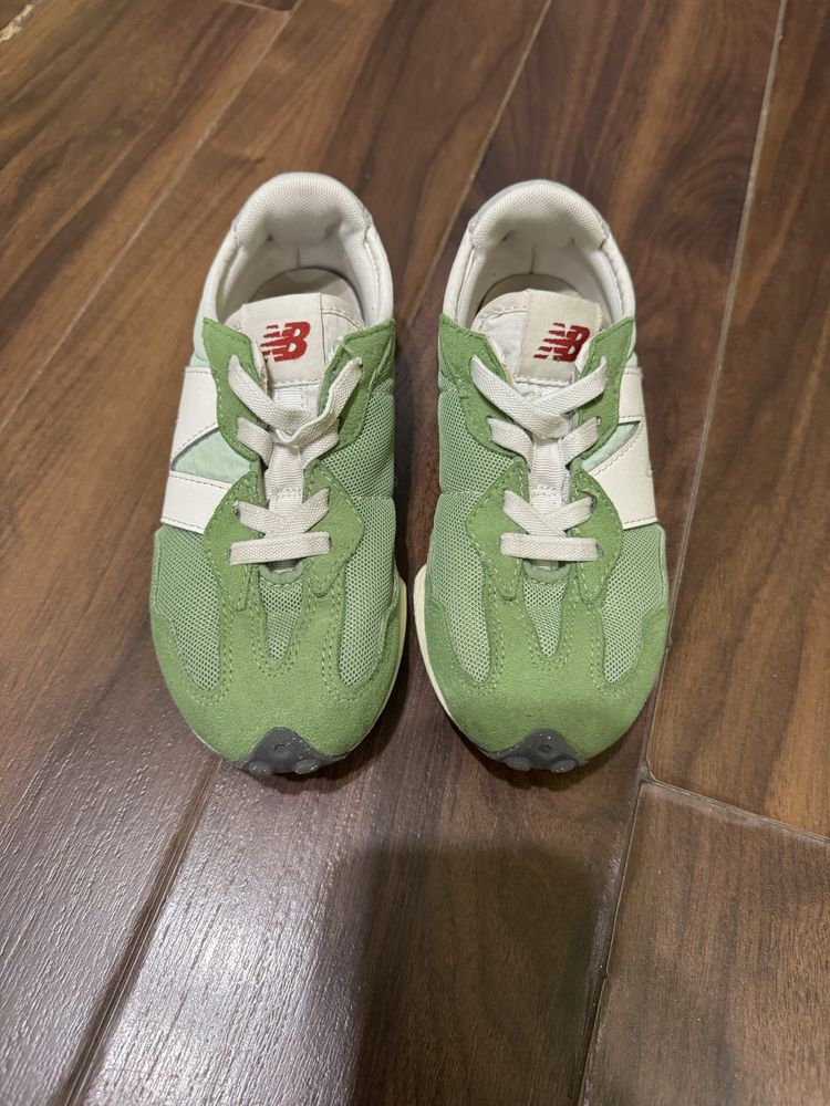 New balance за момче, като нови, номер 31