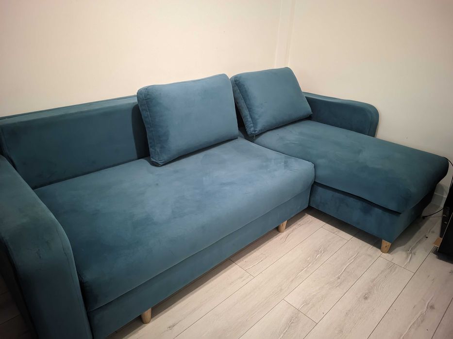 Диван двуспальной угловой б.у.