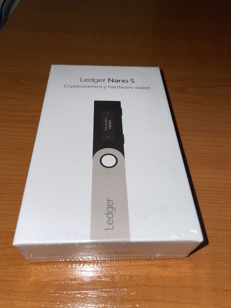 Хардуерен портфейл Ladger Nano S