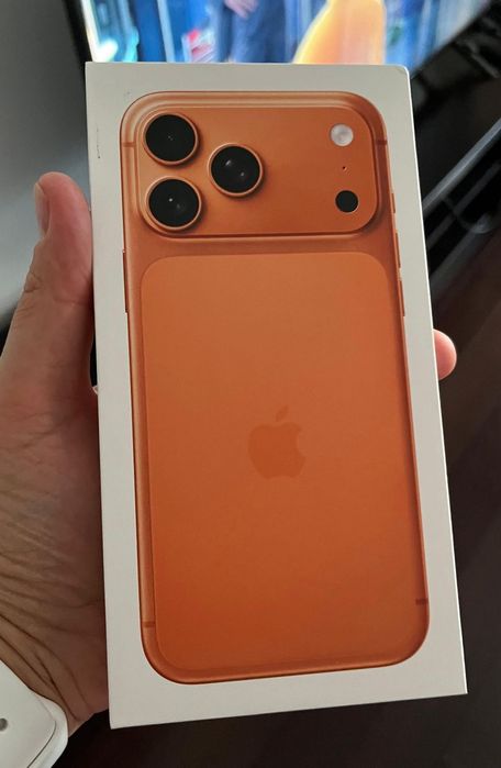Apple iPhone 17 Pro Max (256 GB) - Ediție Specială Cosmic Orange
