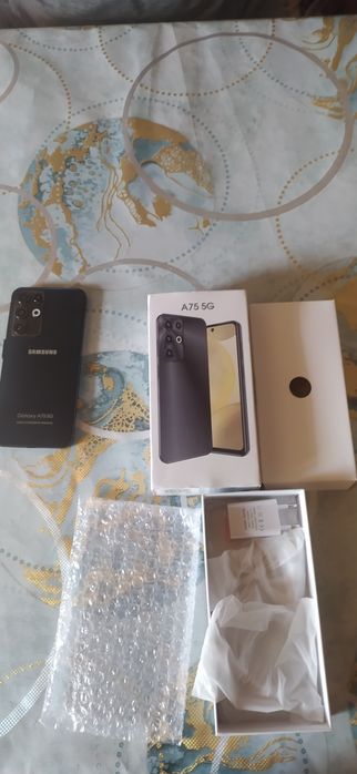 Продам Samsung A75 5G