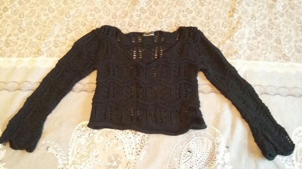 Блуза на дупки, Нов елек с етикет, официален топ