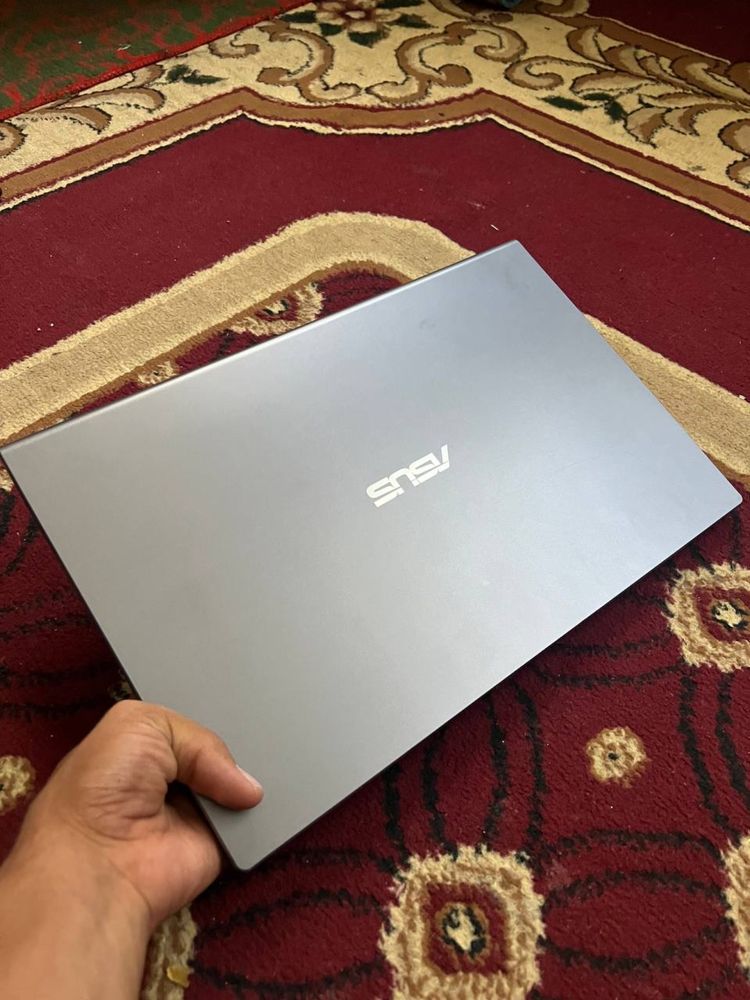 Ноутбук Asus X515