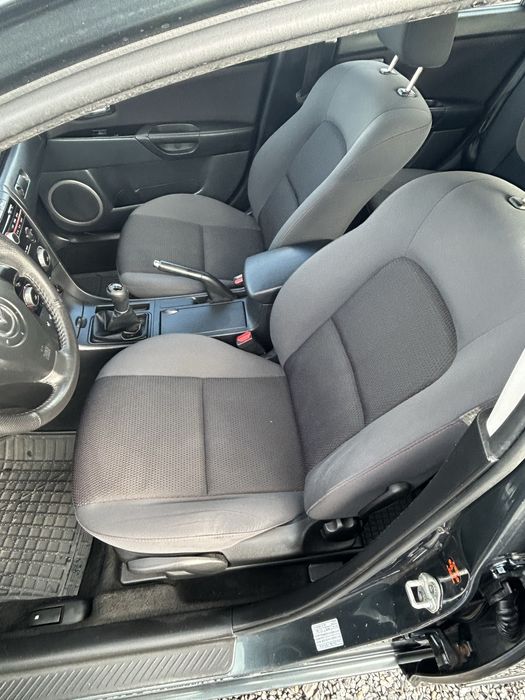 Vand Mazda 3, 2009, 1.6 benzina, scaune incalzite, tempomat, climatron