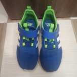 Оригинални маратонки Adidas.