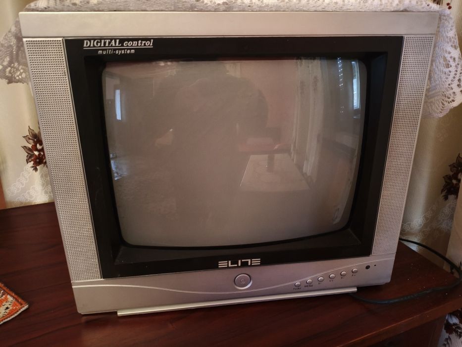 Стар телевизор 40 лева