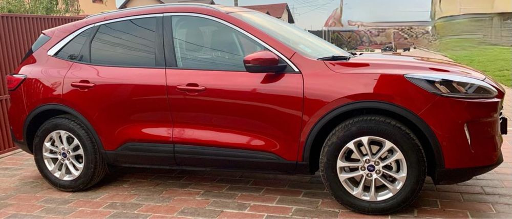 Ford Kuga 2021 hibrid FHev