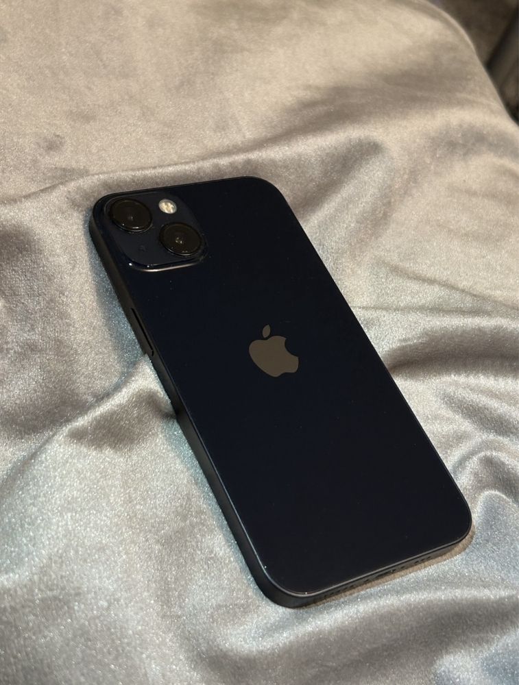 Срочно продам apple 13