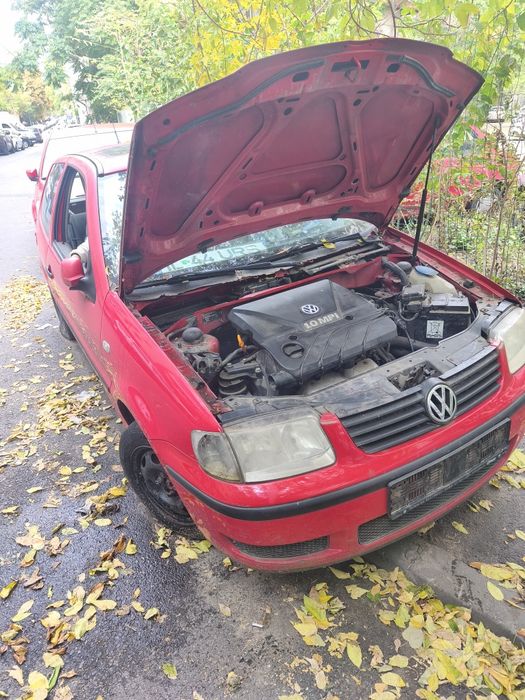 Volkswagen Polo 1.0 (anul 2000)