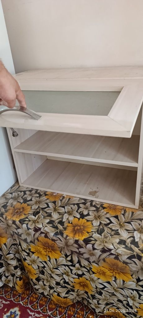 Продам полку для кухни