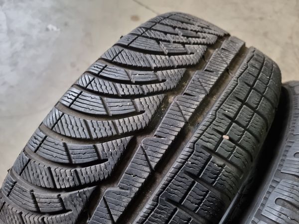 235/45/19 MICHELIN 2бр