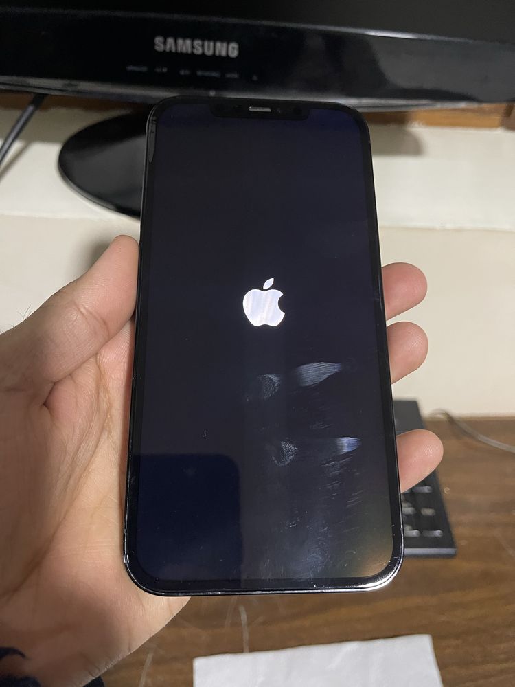 IPhone 12 Pro Max. ICloudga Tuwkan Zapcastka Iwlatsa Boʻladi