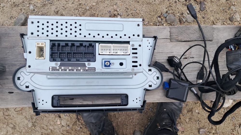 Продам магнитафон на автомобиль