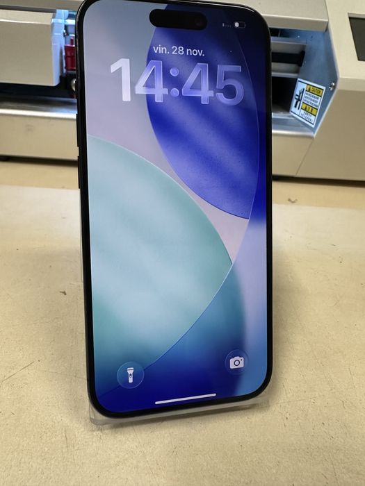 Iphone 15 Pro / 128 gb / garantie / folie sticla cadou