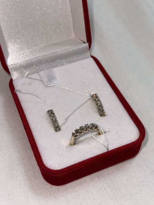 Бриллиантовый комплект