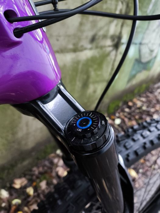 Bicicleta electrica ,full suspension,   Santa Cruz, full carbon