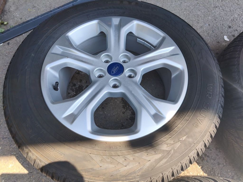 17" оригинални алуминиеви джанти за Ford Kuga.