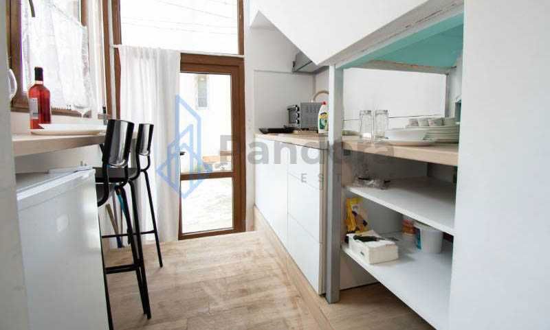 Дава се под наем Едностаен апартамент в София, Център - 30 кв.м за 370 € - Снимка #3