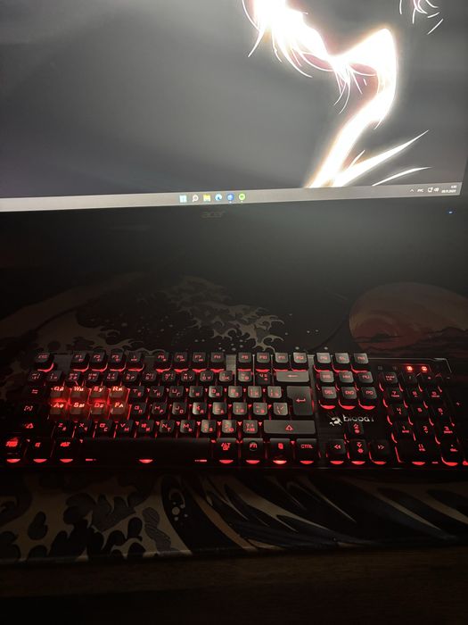 Полумеханическая клавиатура bloody