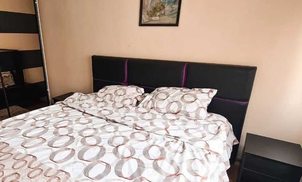 Дава се под наем Двустаен апартамент в Пловдив, Гагарин - 64 кв.м за 224.4 € - Снимка #2