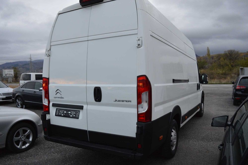 Товарен бус Citroen Jumper 2.0HDI МАКСИБАЗА