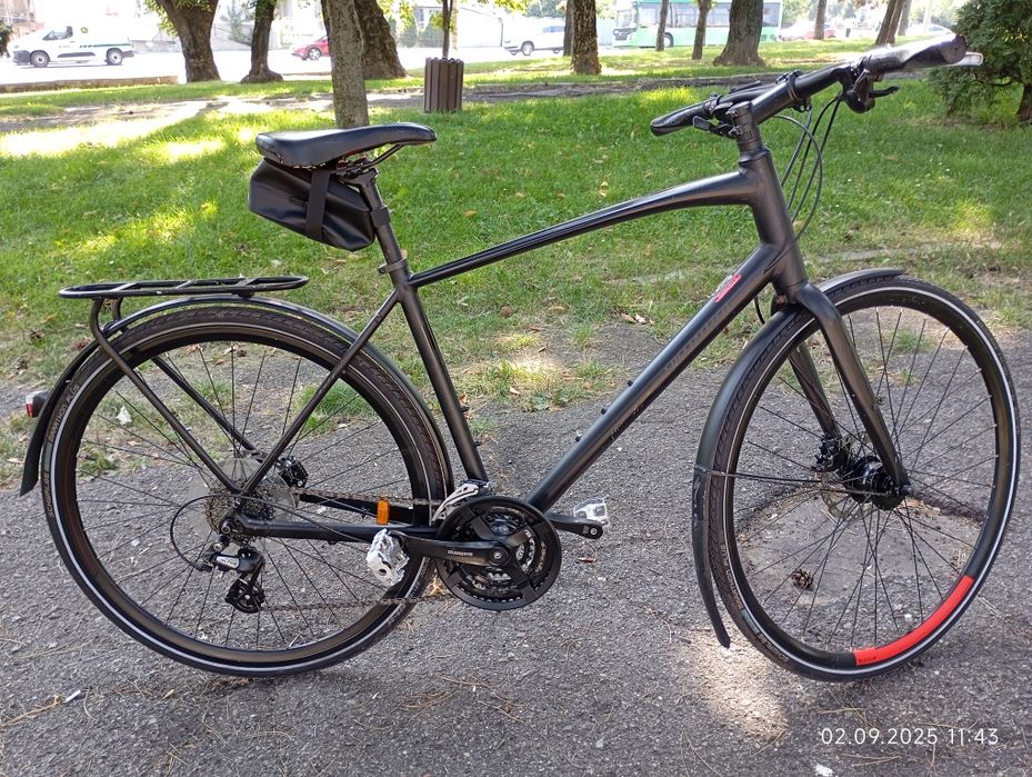 Specialized sirrus Top black