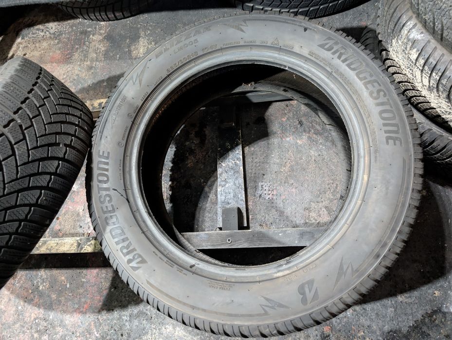 225/60R18 Bridgestone 2023 iarna stare foarte buna