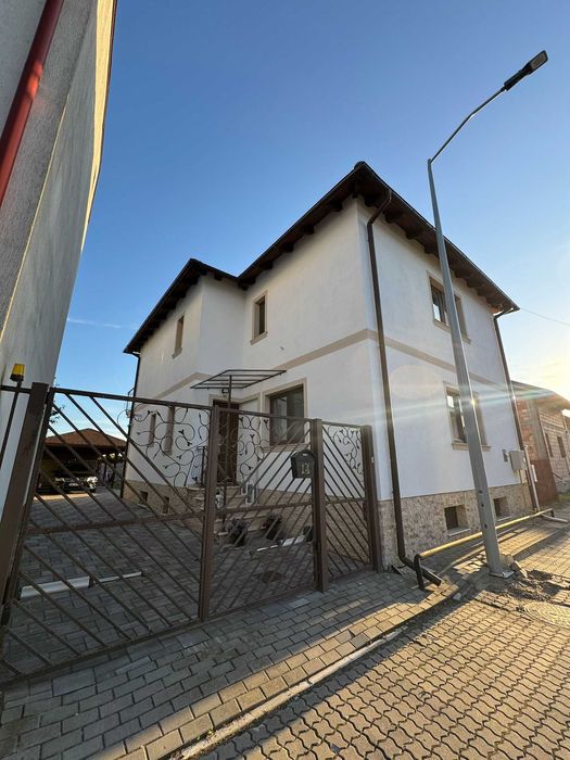 Casă individuală de vânzare / chirie – Alba Iulia, Partoș (Proprietar)
