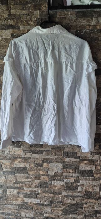 Cămașă albă marimea 40