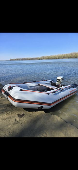 Barca gomflabila Kolibri KM 300D + Motor Jhonson 4cp + Sonar  Lowrance