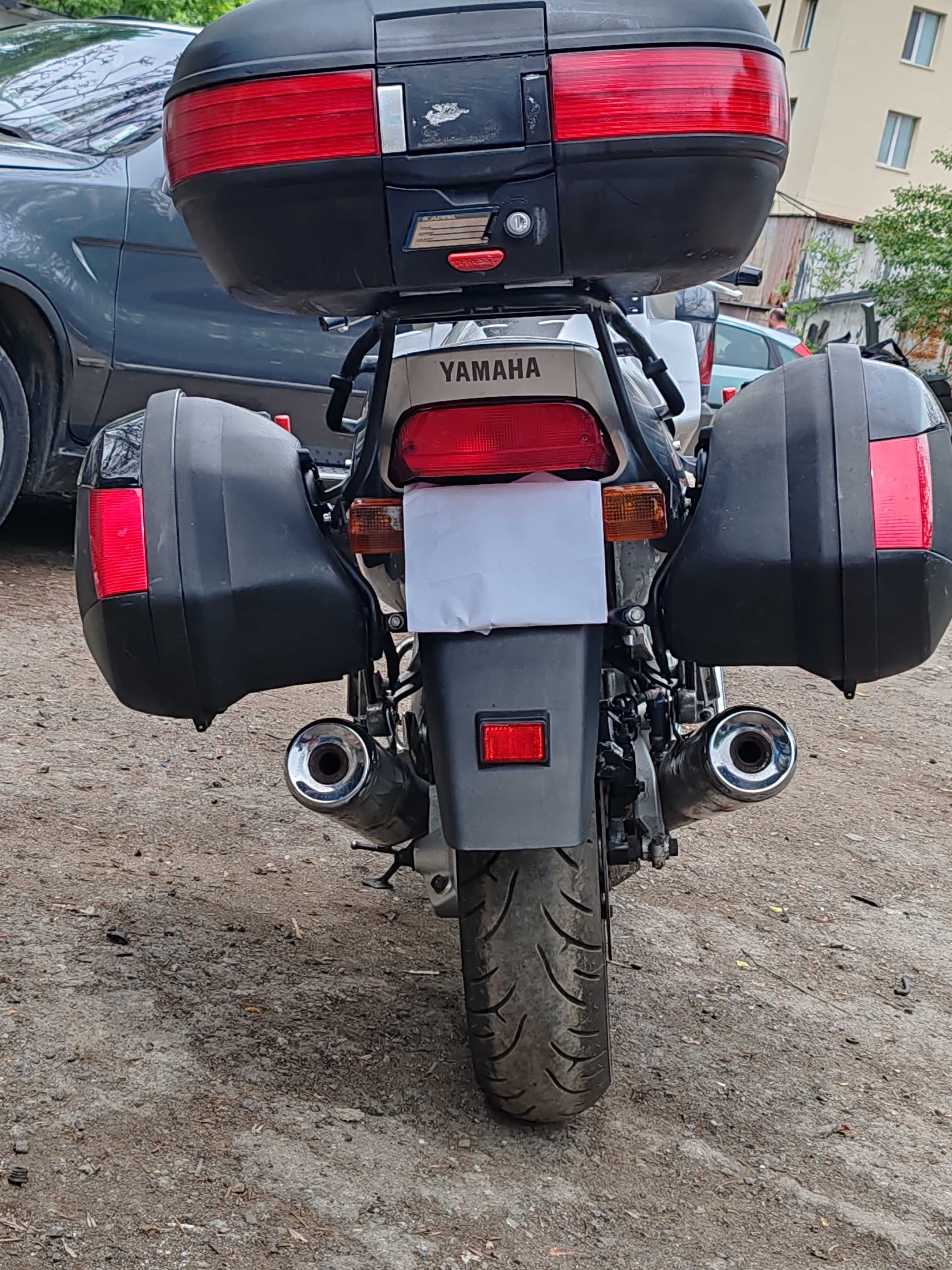 Yamaha XJ Diversion 900S