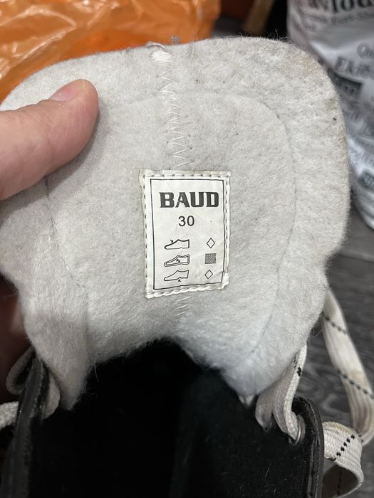 Продам детские коньки