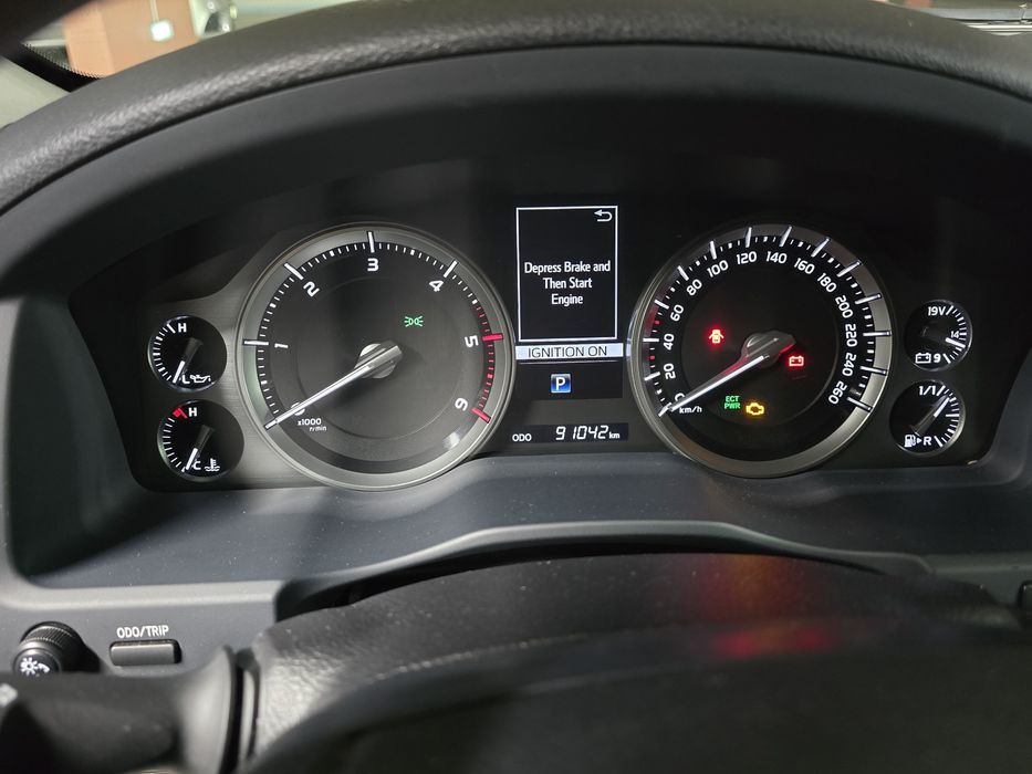 Toyota Land Cruiser V8