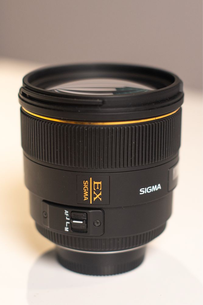 Obiectiv Sigma 85mm f/1.4 DG HSM (non-Art) Nikon