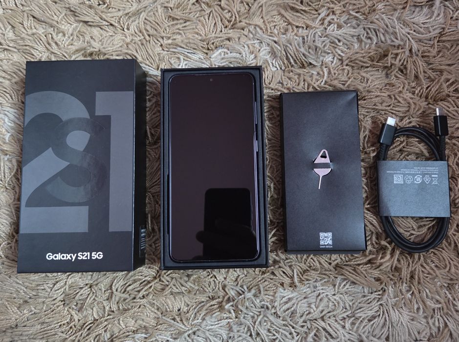 Samsung S21 5G,memorie 8gb,spatiu 128gb,liber