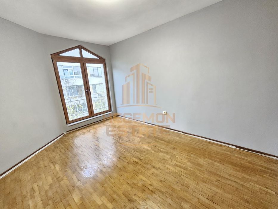 2-стаен в Варна-Зимно кино Тракия площ 70 цена 126000