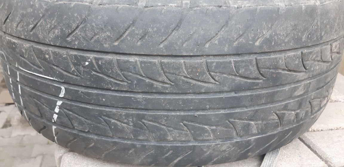 Автошины летние 235/60 R16