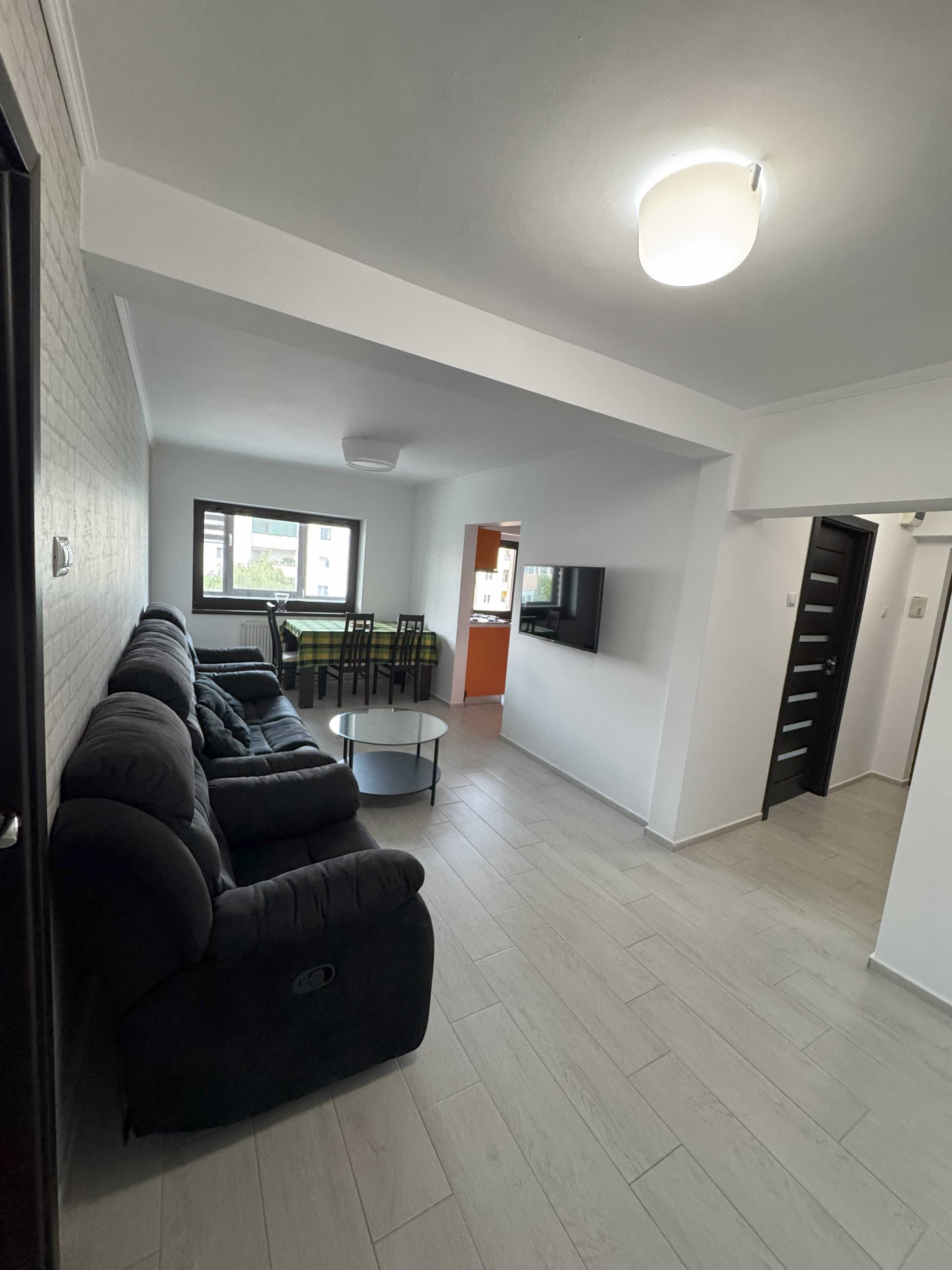 4 camere | micro 3 | mobilat | 108 mp |