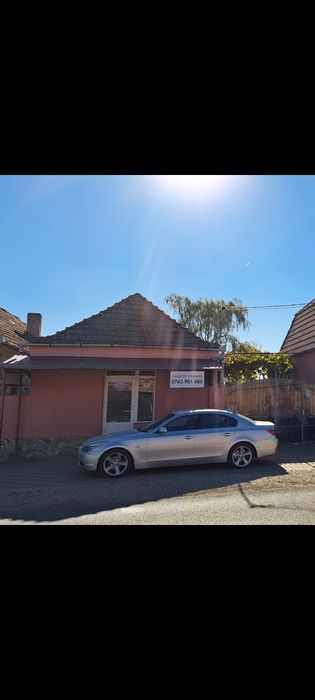 Spatiu comercial in centrul satului Tarian