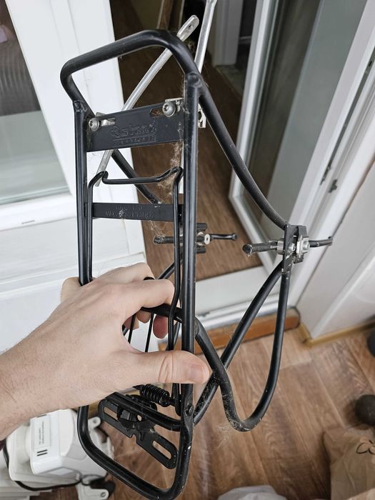 Велосипедный багажник задний, универсальный (до 15 кг) с прижимом