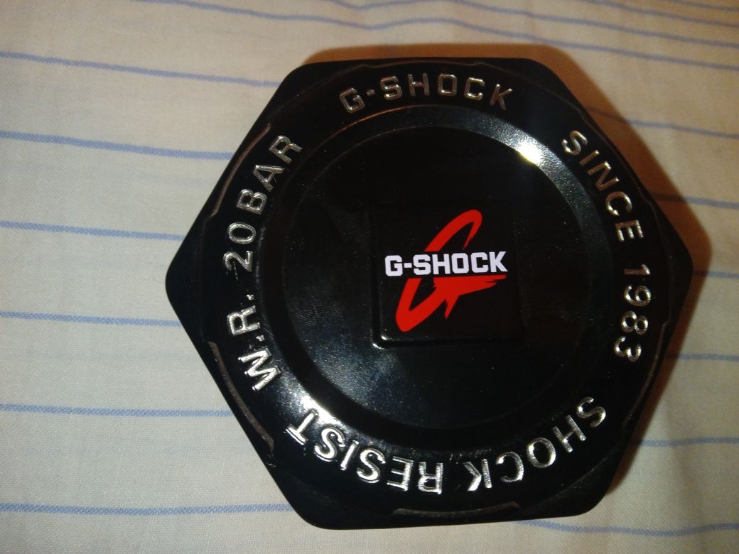 Изысканные часы G-SHOCK