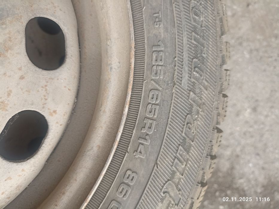 Продам резину с дисками