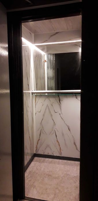 Обновяване на асансьорни кабини