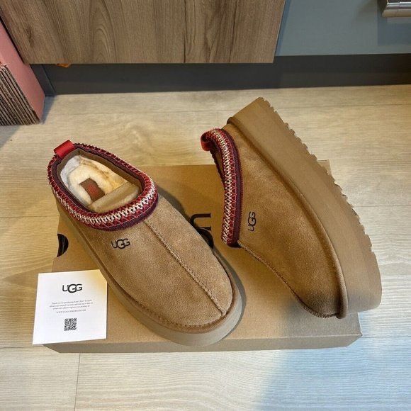 Ugg Tazz 41 fits 40